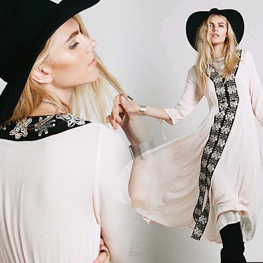 free people🌸 light pink maxi dress